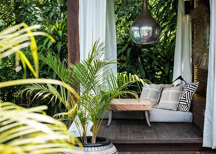Boutique Sanctuary - Wuwei