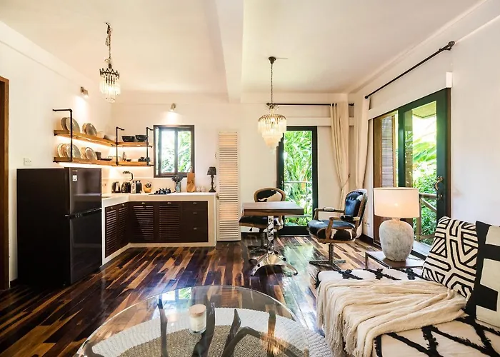 Boutique Sanctuary - Wuwei